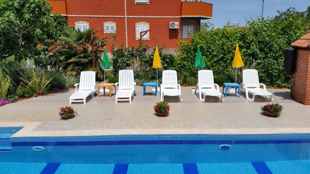 Apartments Dugonjic Umag Luaran gambar